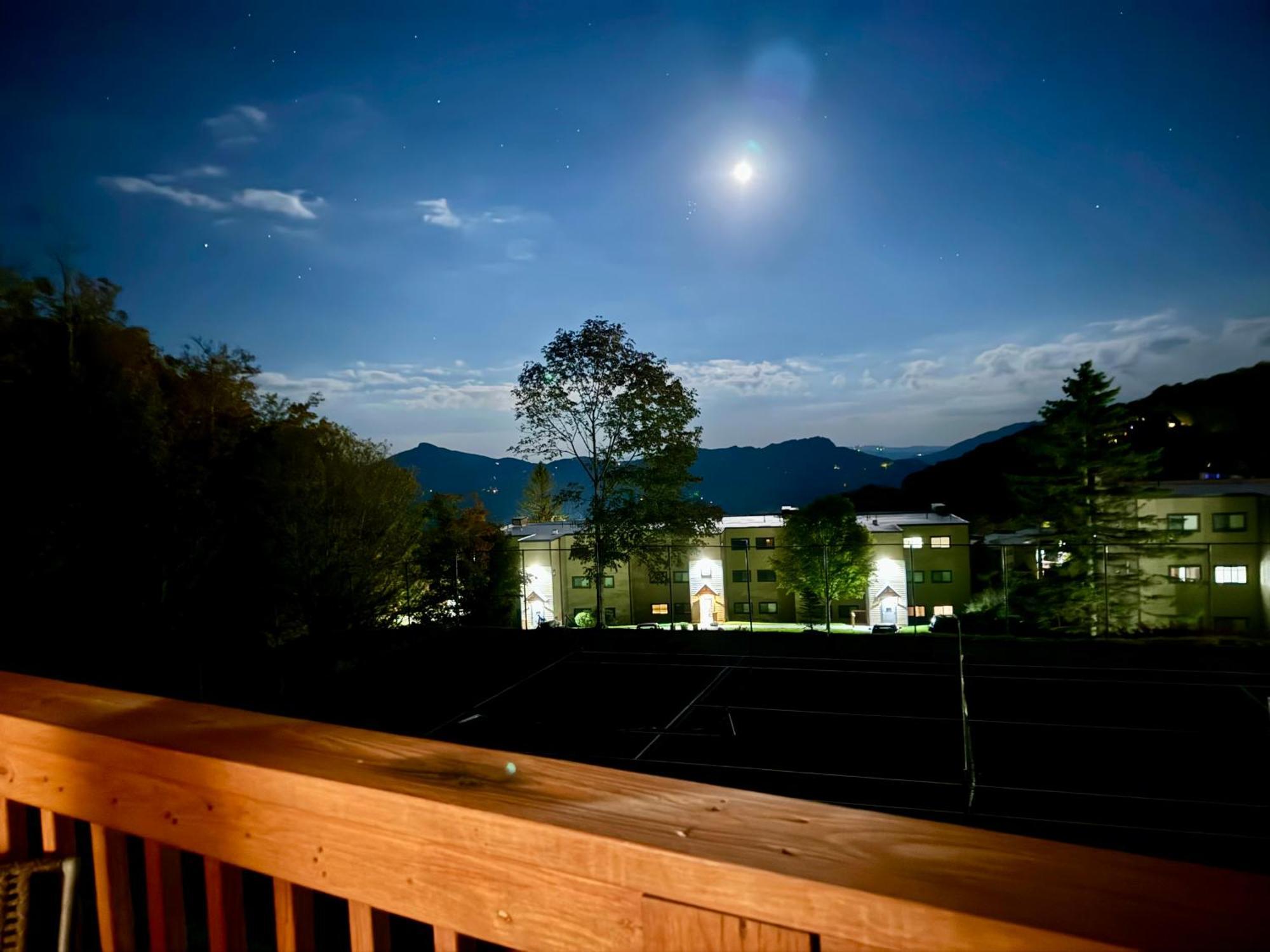 The Sugar Suite - Renovated With A View! Ac! Pool, Hot Tub, Sauna, Gym, Ev Sugar Mountain Eksteriør bilde